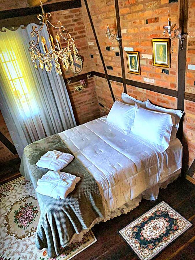 Aconchegante Casa De Hospedagem Enxaimel Тимбо Экстерьер фото